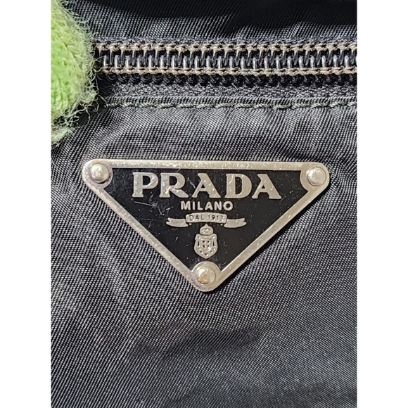 Prada Vintage Nylon Tessuto Triangle Logo Plate Shoulder/Crossbody Bag Black - Picture 10 of 15